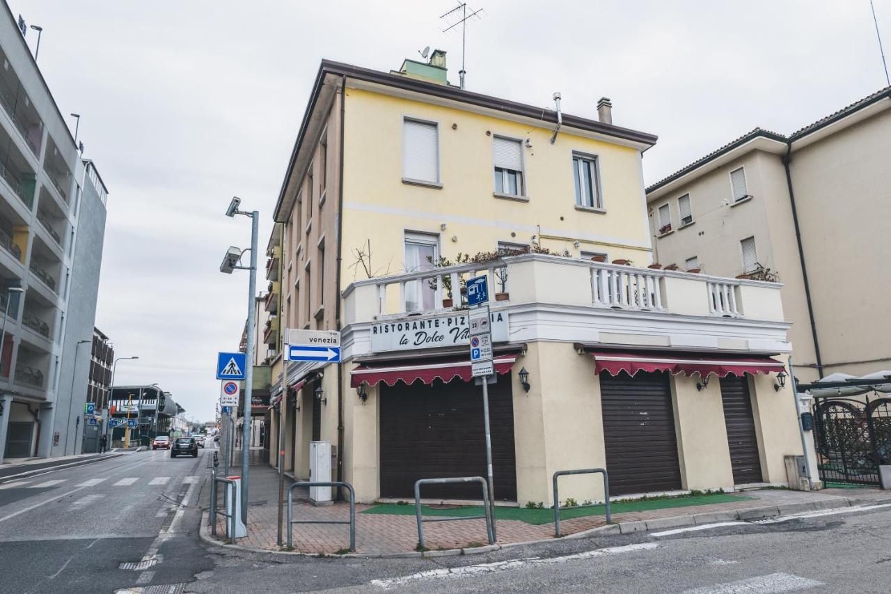Bulldog Station With Private Wc, Ac, Tv Mestre