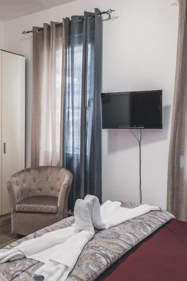 Bed and breakfast Bulldog Station With Private Wc, Ac, Tv Mestre